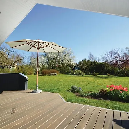 Three-bedroom Holiday With Sea View 07 Stubbekøbing